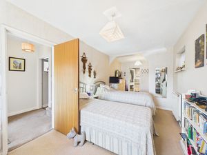 Bedroom- click for photo gallery